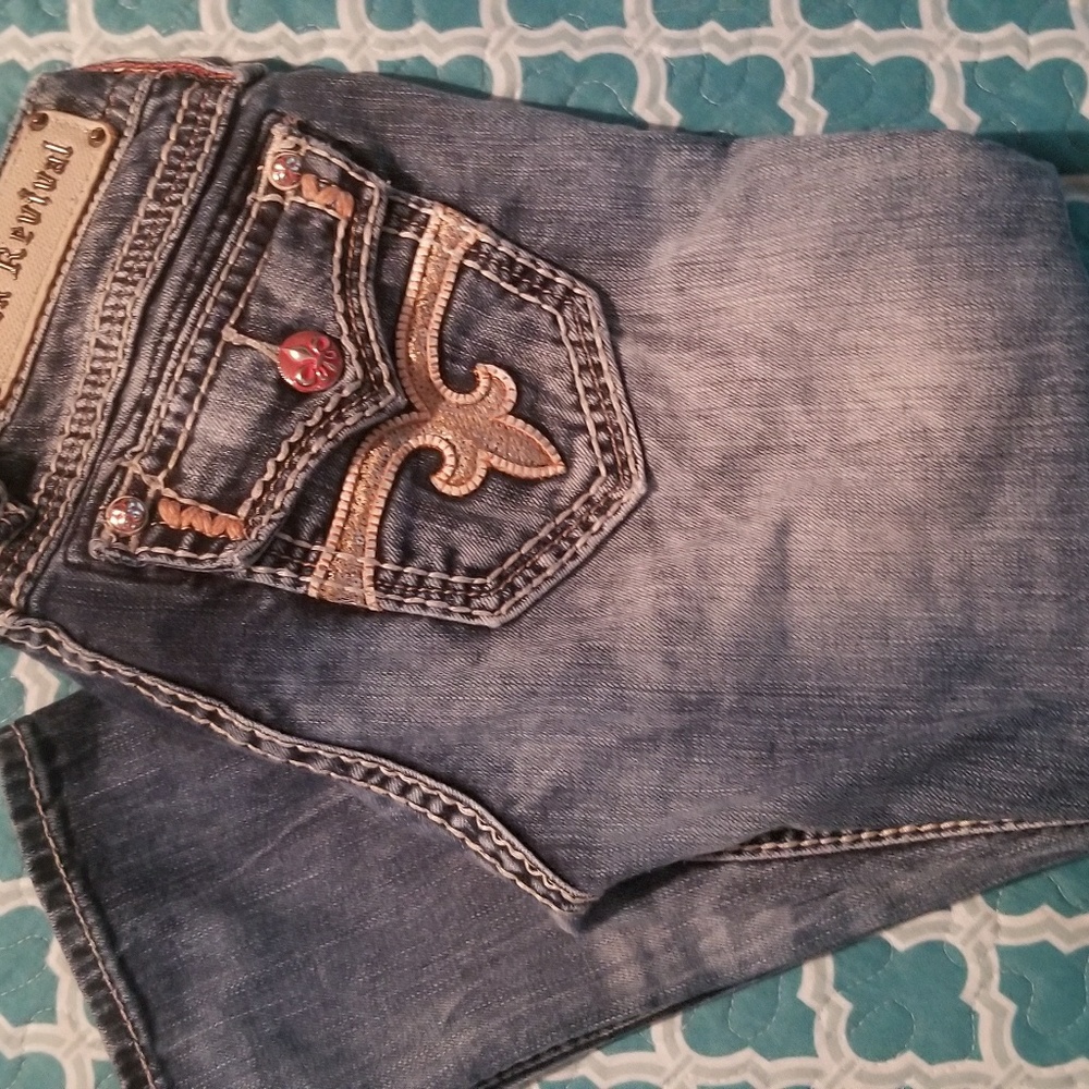 Great condition Rock Revival capri